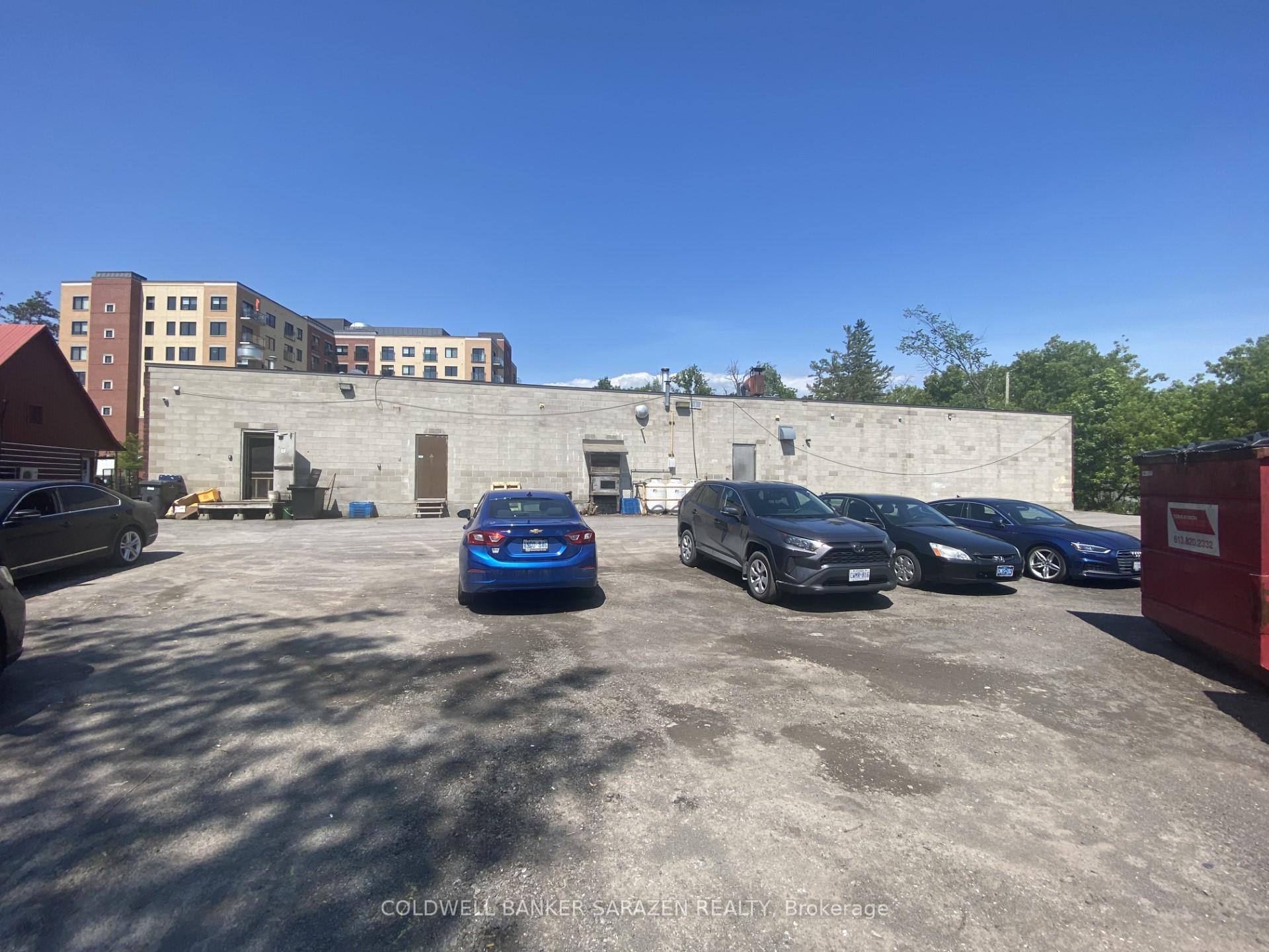 461 Donald B Munro Drive vue 3